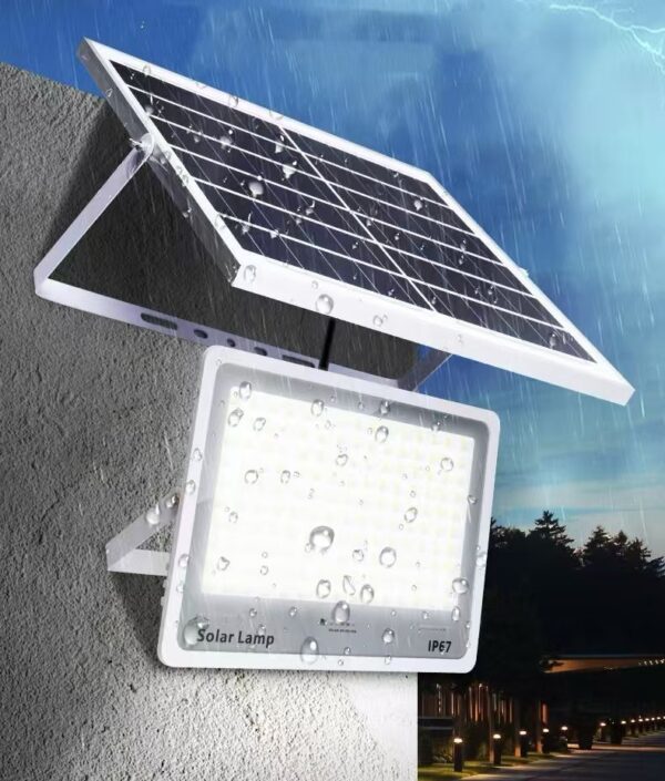 d44a866d-51bb-4ffc-ae77-747e001e8bc8 2 Lampe Solaire