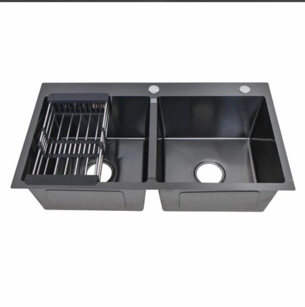 eaf97e6c-9977-4156-a601-e51507b22685 2 Evier cuisine